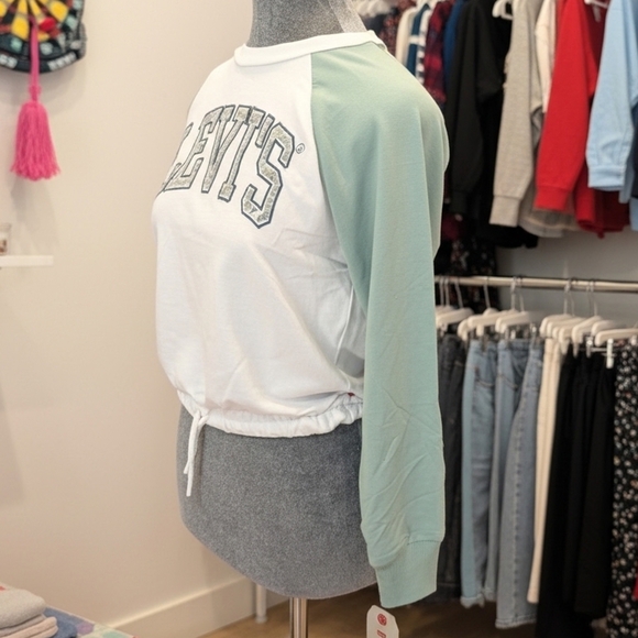 Levi's Girls Green White Logo Raglan  Long Sleeve T-Shirt Size M 10-12 - Picture 2 of 9